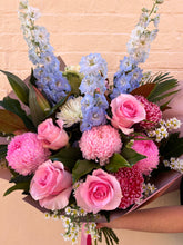 Load image into Gallery viewer, Scooter Daily Bouquet Bright