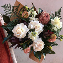 Load image into Gallery viewer, Scooter Daily Bouquet Tonal