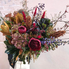 Load image into Gallery viewer, Scooter Daily Arrangement Tonal