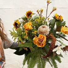 Load image into Gallery viewer, Scooter Daily Bouquet Bright